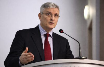 Daniel Dăianu avertizează că o reducere de taxe în 2027 ar retrograda România în categoria junk