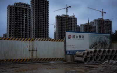 Fondatorul Evergrande a fost condamnat pe viață iar grupul a primit o amendă de 15,82 miliarde de yuani