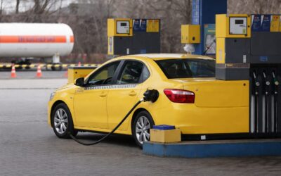 Motorina rămâne la minimum 10,14 lei în București, iar reducerea accizei urcă la 25% din 1 septembrie