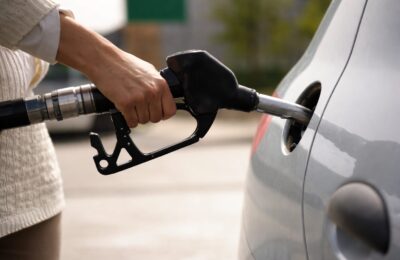 Prețul motorinei a scăzut sub 10 lei pe litru la Petrom după reducerea accizei