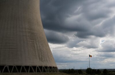Producția de energie a României a scăzut cu 20% după oprirea totală a centralei de la Cernavodă