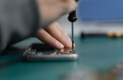ESD a coborât sub vârful din 2022 cu afaceri mai mici cu 29% și profit net în scădere la 3,5 milioane lei