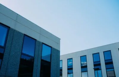 Bucureștiul atrage 29% din investițiile imobiliare comerciale, sub ponderea obișnuită de peste 50%