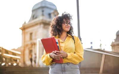 Ce trebuie să faci pentru a obţine o bursă de studii în străinătate